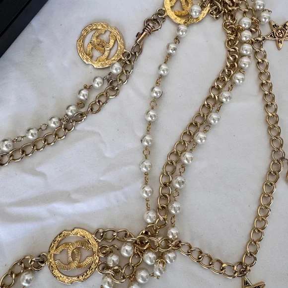 Chanel Vintage Gold and Pearl Chain with Charms Belt/Necklace - Picture 5 of 11